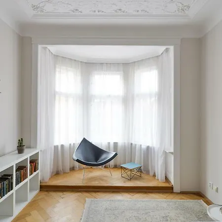 Апартаменты Art Nouveau *